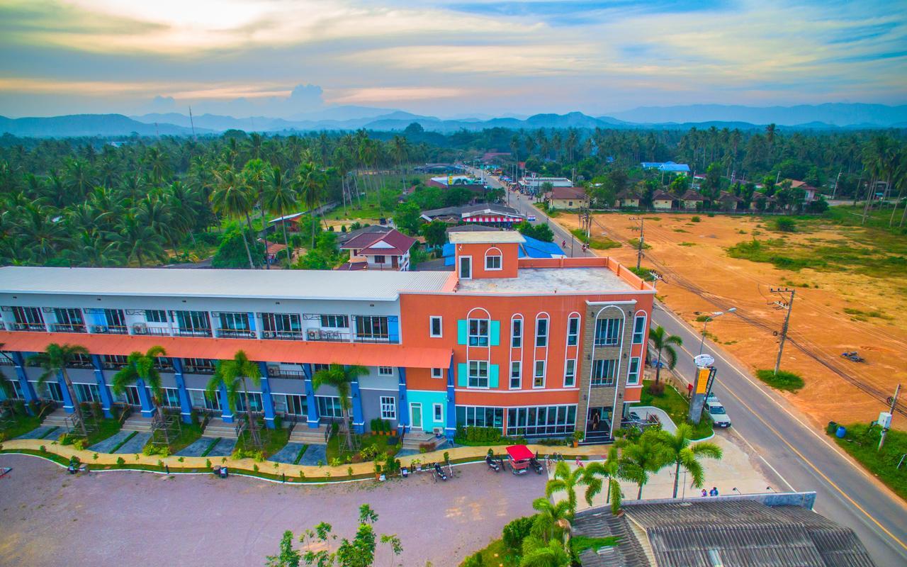 Na Nicha Bankrut Resort Exterior photo